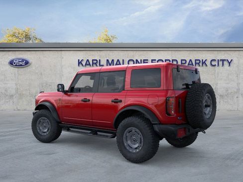 New 2025 Ford Bronco Badlands image 4