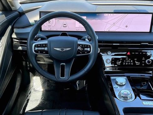 Certified 2025 Genesis G80 2.5T AWD/4WD image 8