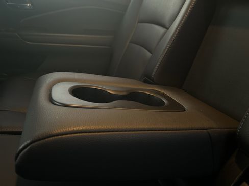 Certified 2022 Honda Pilot Special Edition image 28