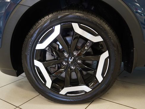 Used 2024 Kia Telluride S w/ S Sunroof Package image 18