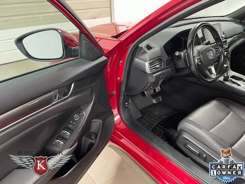 Used 2020 Honda Accord Sport image 11