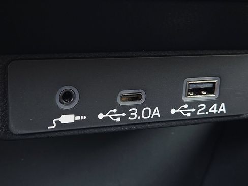 Certified 2026 Subaru Forester Touring AWD/4WD image 30