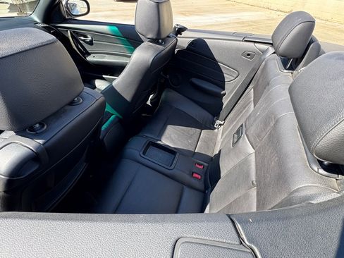 Used 2012 BMW 128i Convertible image 25