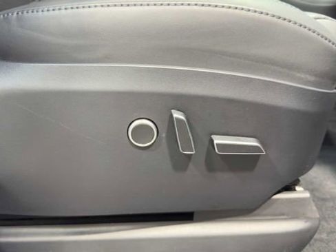 Used 2024 Tesla Model X image 16
