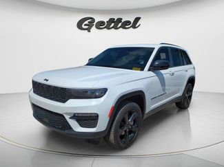 Used 2023 Jeep Grand Cherokee Limited w/ Luxury Tech Group II video 1