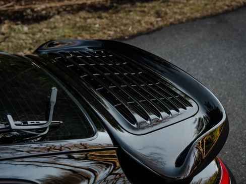 Used 1996 Porsche 911 Turbo image 25