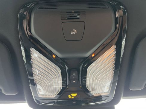 Used 2024 BMW X3 xDrive30i w/ Premium Package image 22