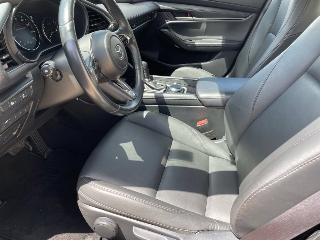 Used 2024 MAZDA MAZDA3 s FWD image 9