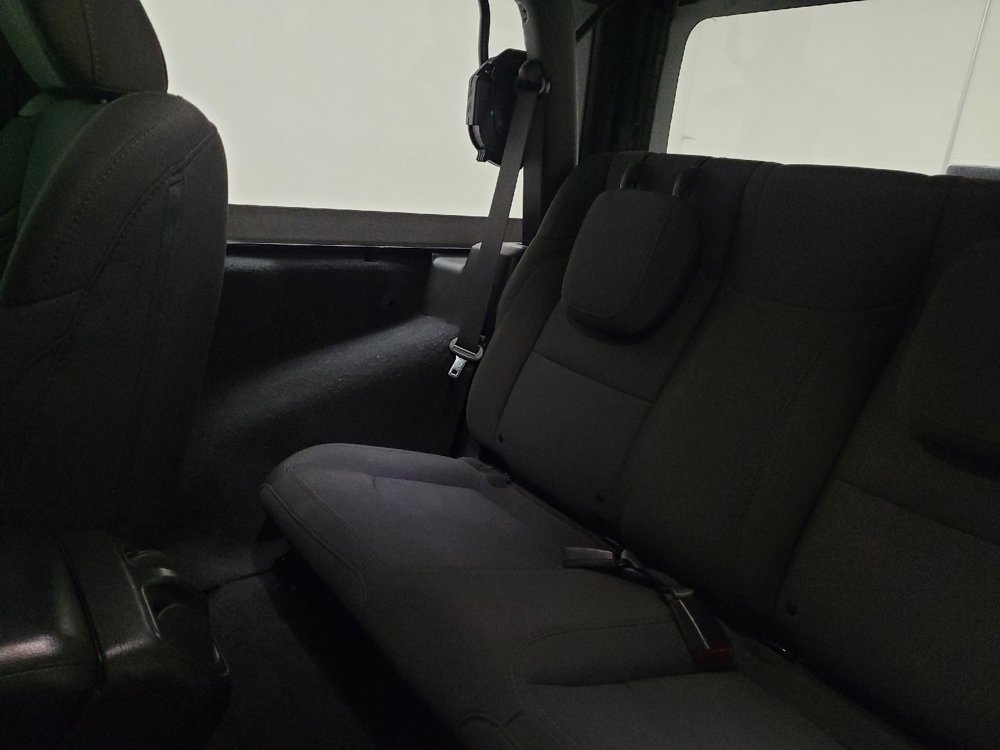 Used 2020 Jeep Wrangler Sport AWD/4WD image 18