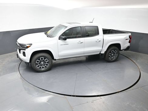 New 2026 Chevrolet Colorado Z71 w/ Technology Package AWD/4WD image 42