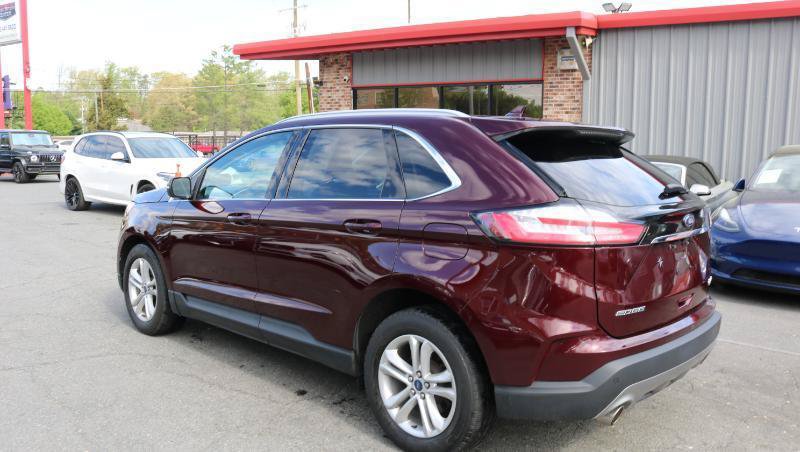Used 2020 Ford Edge SEL w/ Cold Weather Package AWD/4WD image 5