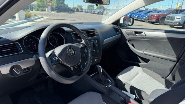 Used 2017 Volkswagen Jetta S FWD image 17