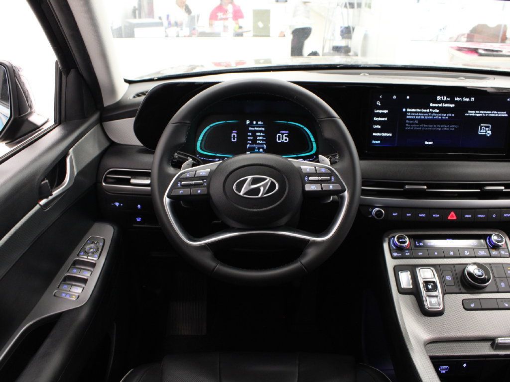 Used 2024 Hyundai Palisade XRT FWD image 17