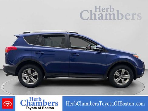 Used 2015 Toyota RAV4 XLE AWD/4WD image 11