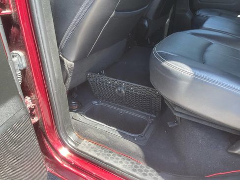 Used 2018 RAM 1500 Laramie w/ Convenience Group image 33