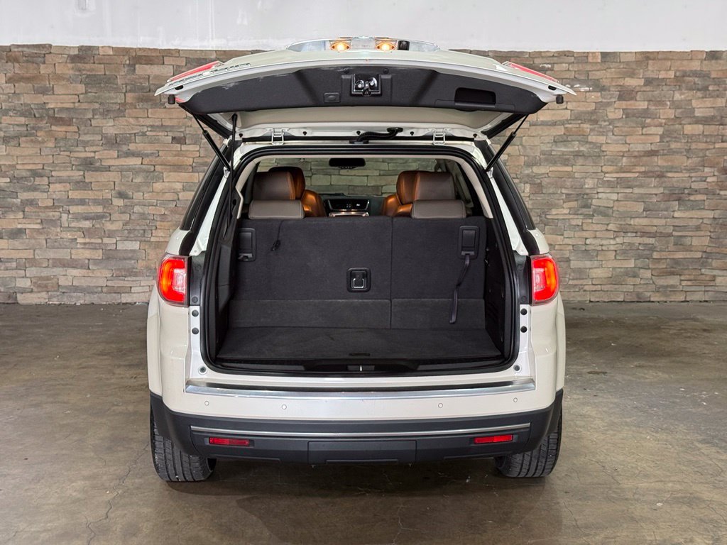 Used 2013 GMC Acadia SLT FWD image 8