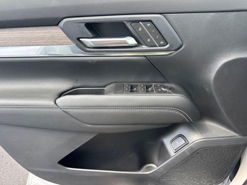 Used 2026 GMC Terrain Denali w/ LPO, Floor Liner Package AWD/4WD image 11
