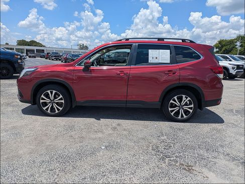Used 2023 Subaru Forester Limited AWD/4WD image 4