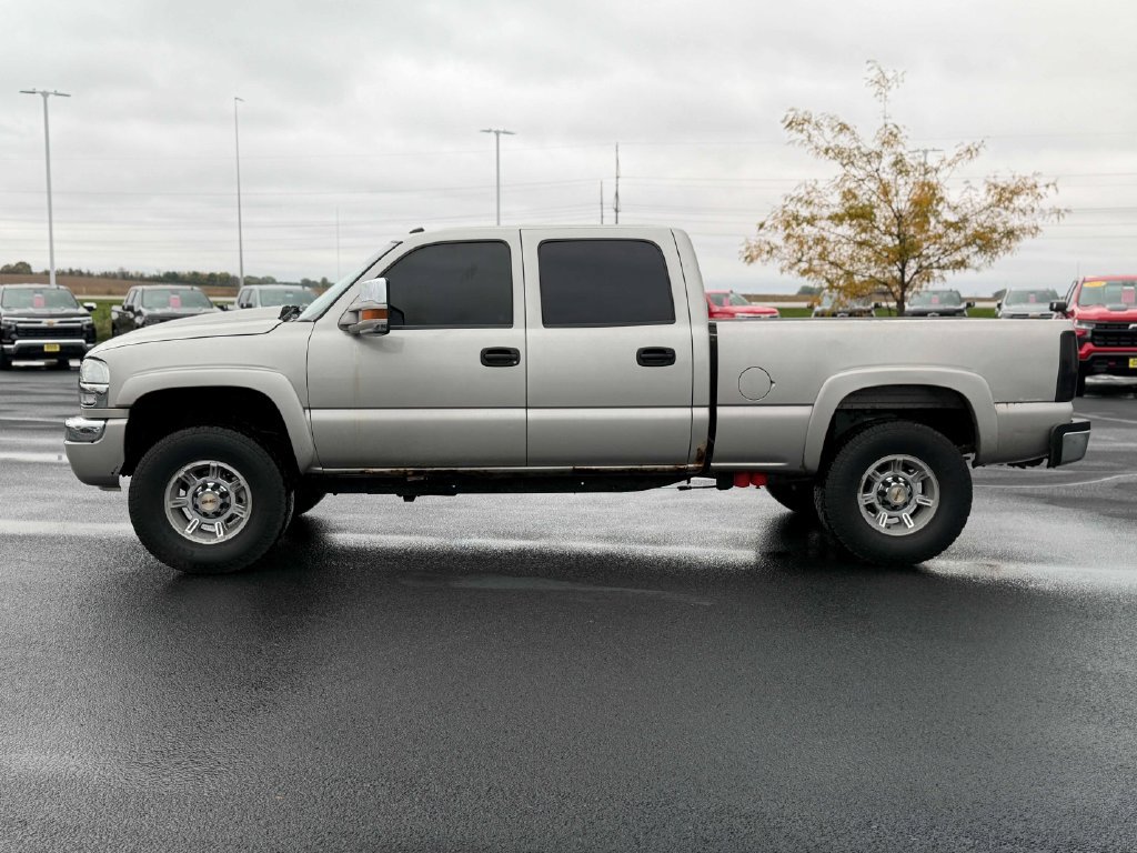 Used 2005 GMC Sierra 2500 SLT w/ Heavy-Duty Power Package AWD/4WD image 9