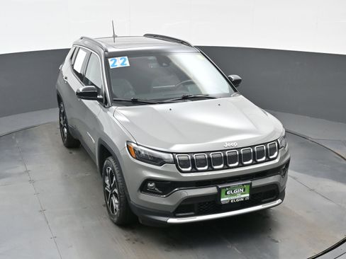 Used 2022 Jeep Compass Limited w/ Sun and Sound Group image 40