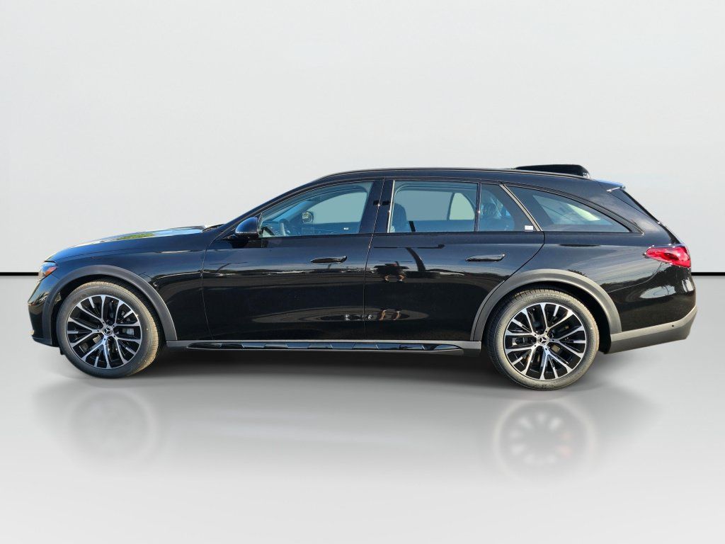 New 2027 Mercedes-Benz E 450 4MATIC All-Terrain Wagon image 2