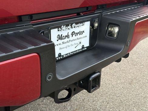 Used 2024 Ford F350 Platinum image 14