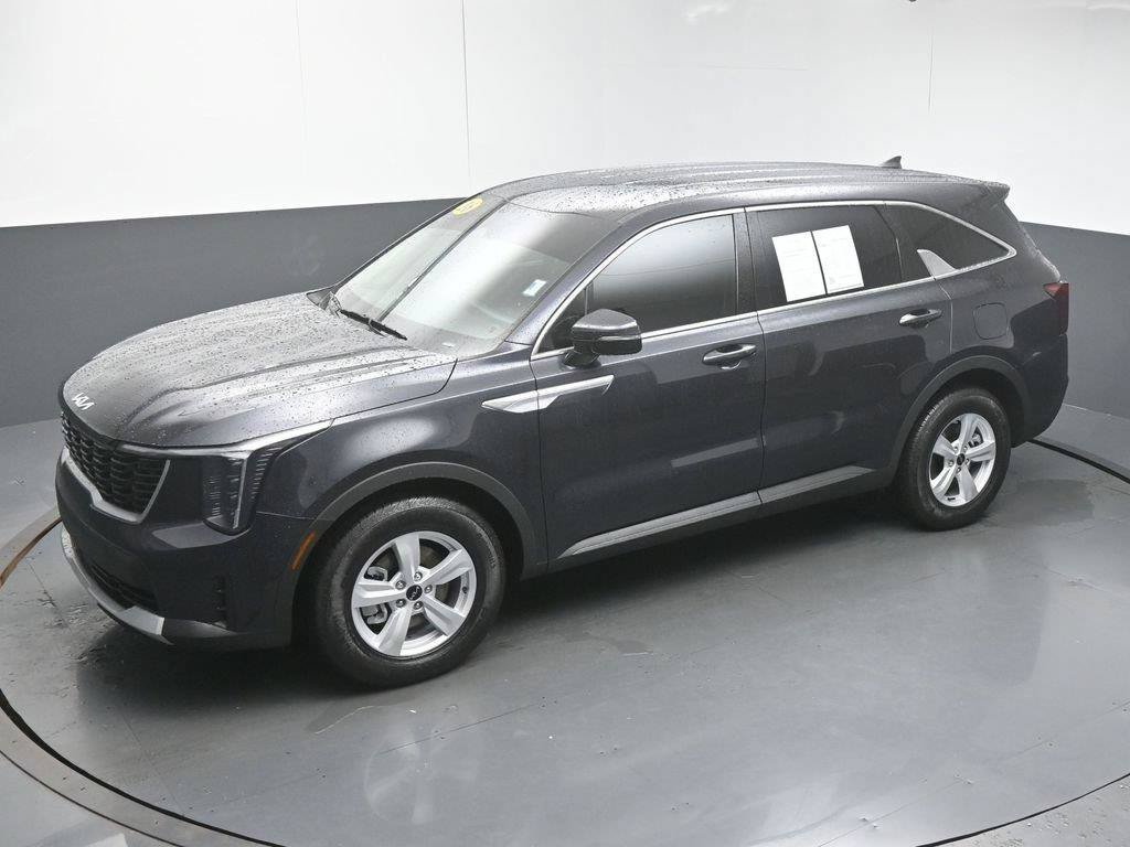 Used 2026 Kia Sorento LX FWD image 44