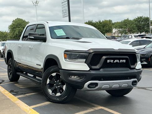 Used 2019 RAM 1500 Rebel w/ Level 2 Equipment Group AWD/4WD image 2