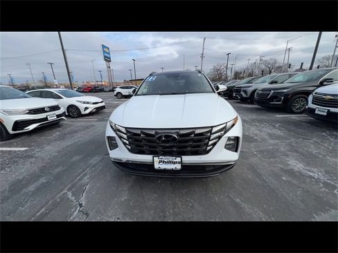 Used 2022 Hyundai Tucson Limited image 3