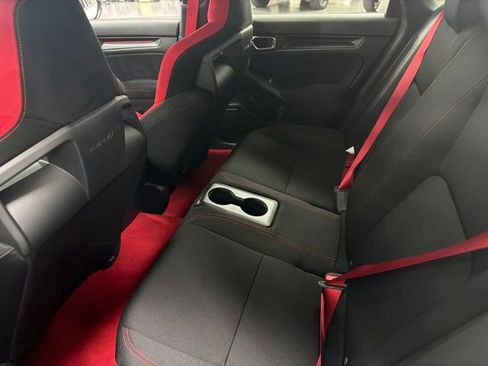 Used 2025 Honda Civic Type R image 13