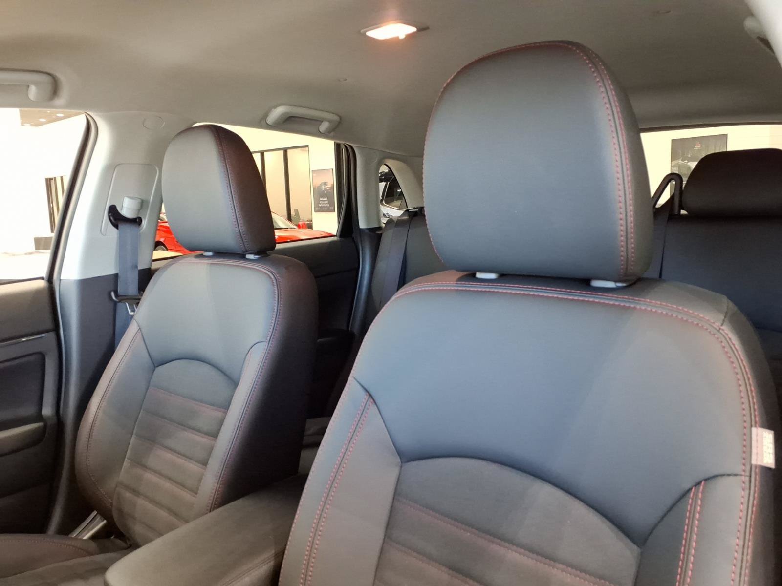 New 2026 Mitsubishi Outlander Sport SE AWD/4WD image 12