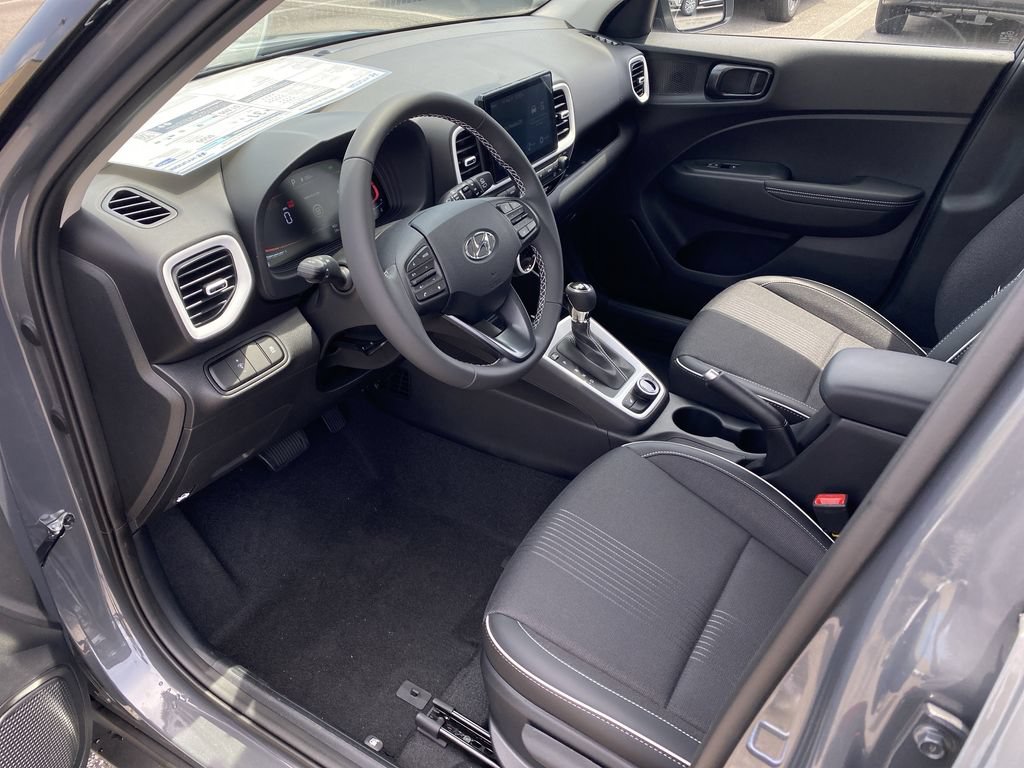 New 2026 Hyundai Venue SEL FWD image 10