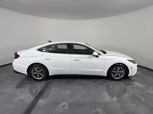 Used 2023 Hyundai Sonata SEL FWD image 4