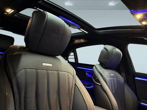 New 2026 Mercedes-Benz S 63 AMG S image 25