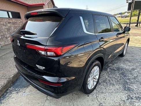 Used 2022 Mitsubishi Outlander ES FWD image 8