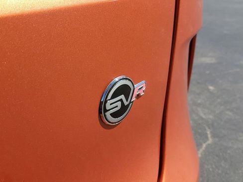 Used 2022 Jaguar F-PACE SVR image 7