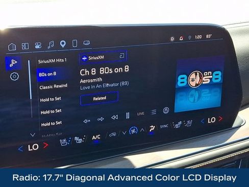 Used 2025 Chevrolet Suburban High Country AWD/4WD image 12