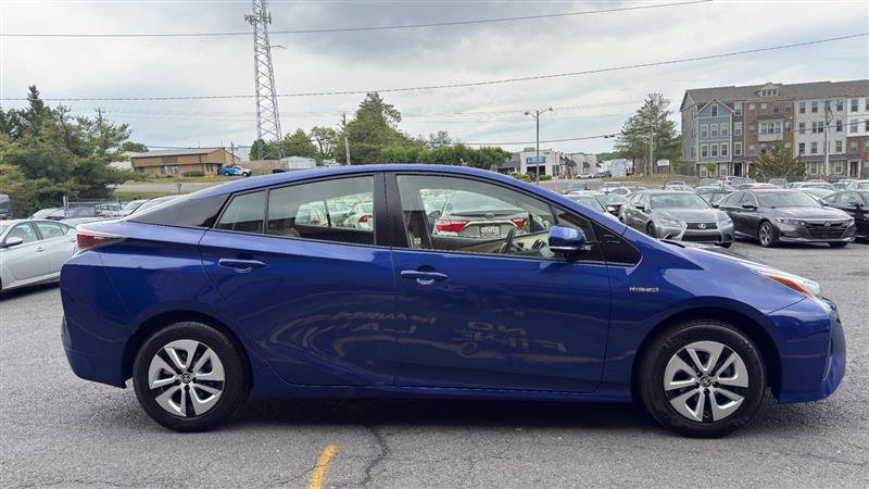Used 2018 Toyota Prius Two w/ Prius Two Safety Plus Package FWD image 14