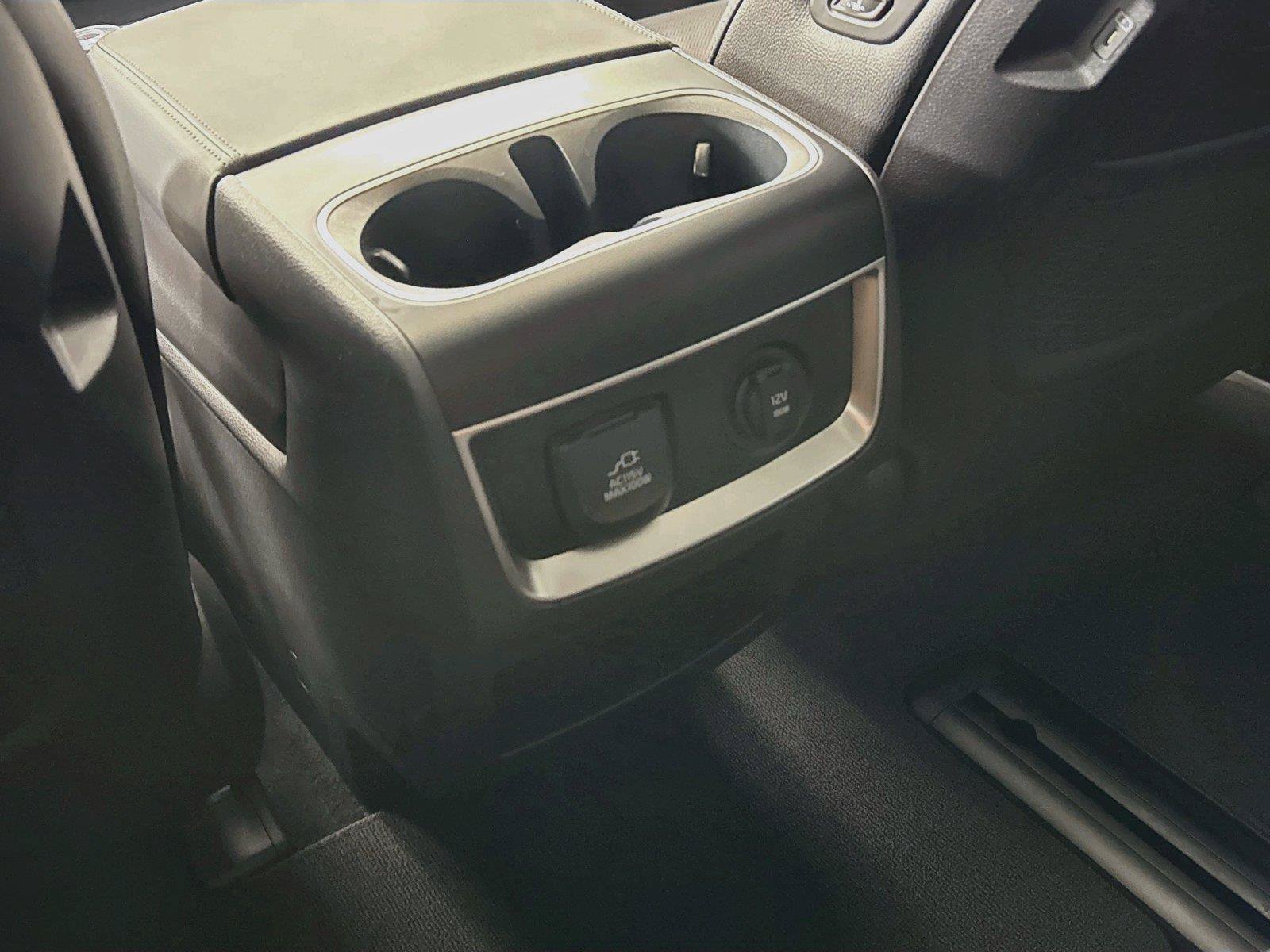 Used 2025 Kia Carnival SX Prestige FWD image 37