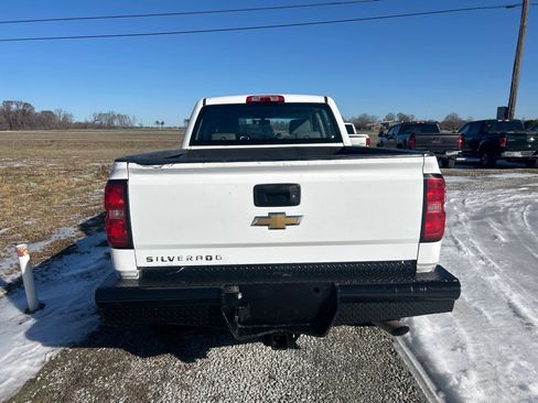 Used 2017 Chevrolet Silverado 2500 W/T w/ WT Fleet Convenience Package image 4