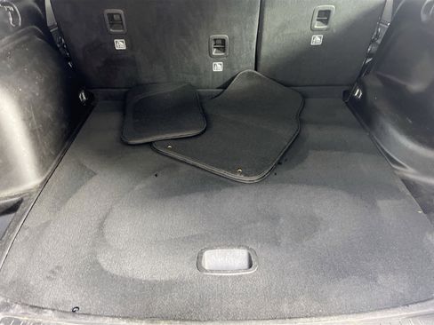 Used 2022 Jeep Grand Cherokee Altitude image 24