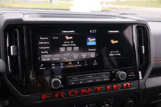 Certified 2025 Nissan Frontier PRO-4X w/ Pro Convenience Package AWD/4WD image 17