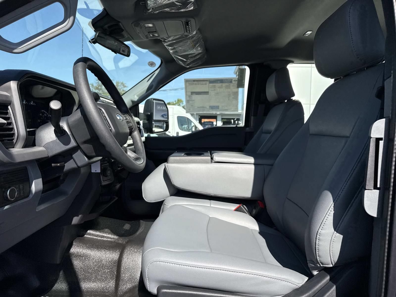 New 2026 Ford F550 4x4 SuperCab Super Duty image 10