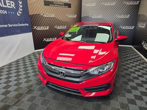 Used 2016 Honda Civic EX image 3