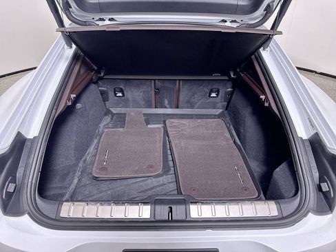 Used 2024 Porsche Panamera RWD image 24