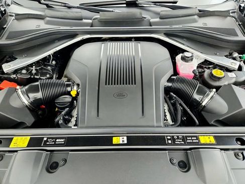 Certified 2024 Land Rover Range Rover Autobiography image 53
