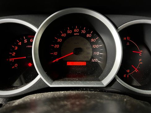 Used 2010 Toyota Tacoma PreRunner RWD image 10