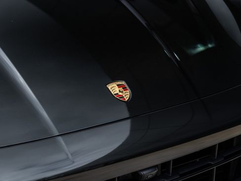 Certified 2024 Porsche Cayenne Turbo GT image 14