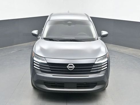Used 2025 Nissan Kicks SV AWD/4WD image 14