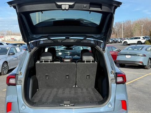 Used 2023 Ford Escape ST-Line image 18